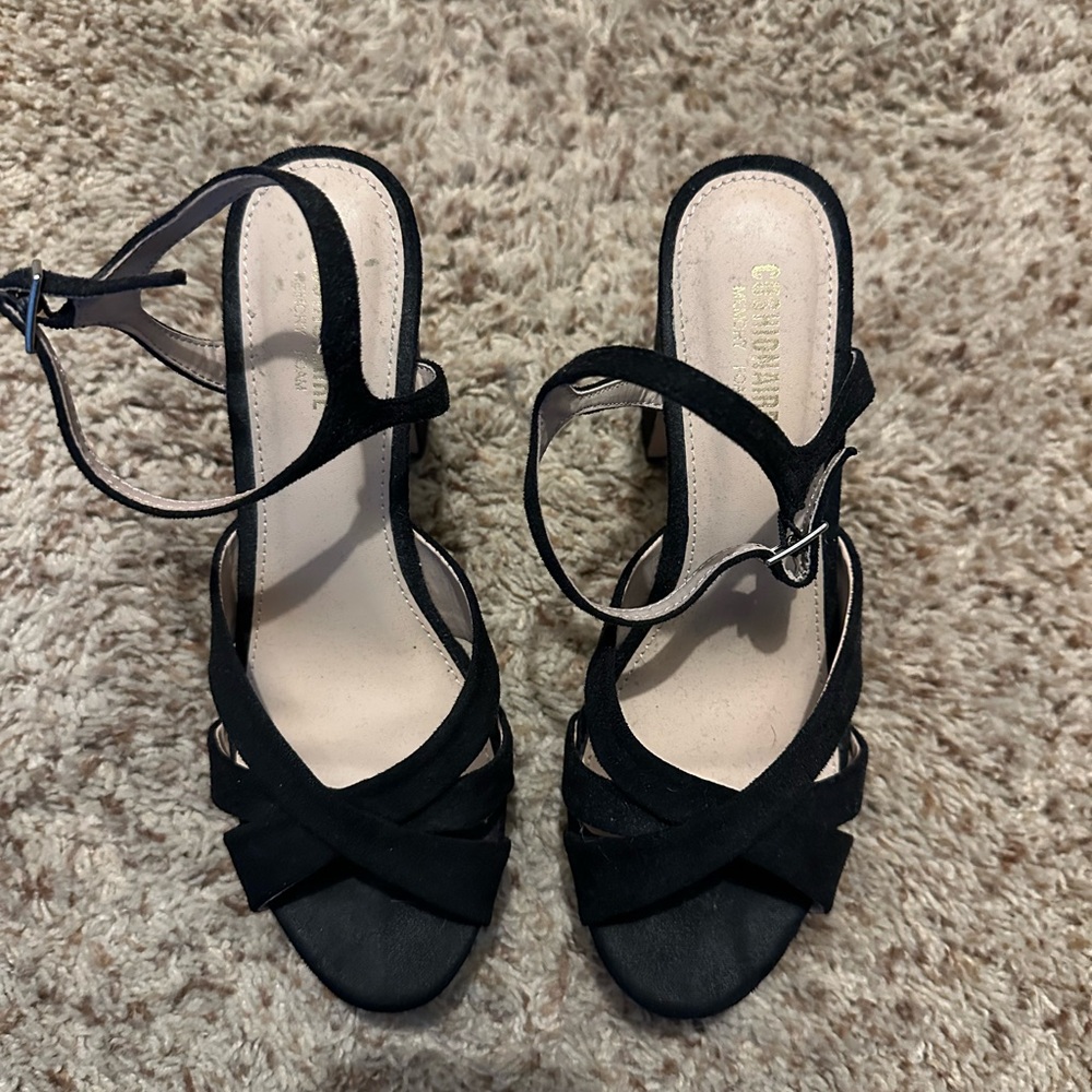 Black Strappy platform sandals